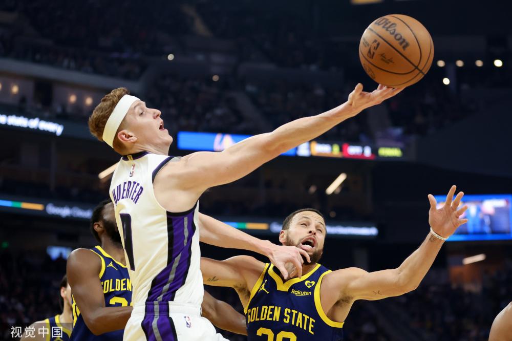 却利用职务 却利用职务